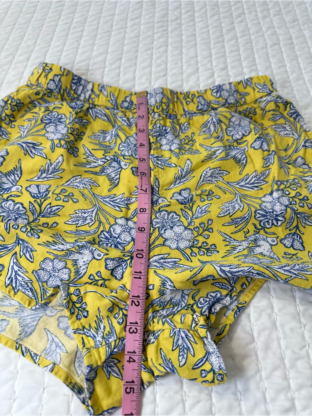 Universal Thread Waistband Yellow Floral High-Rise Pull-On Shorts Summer Size M - Picture 4 of 8